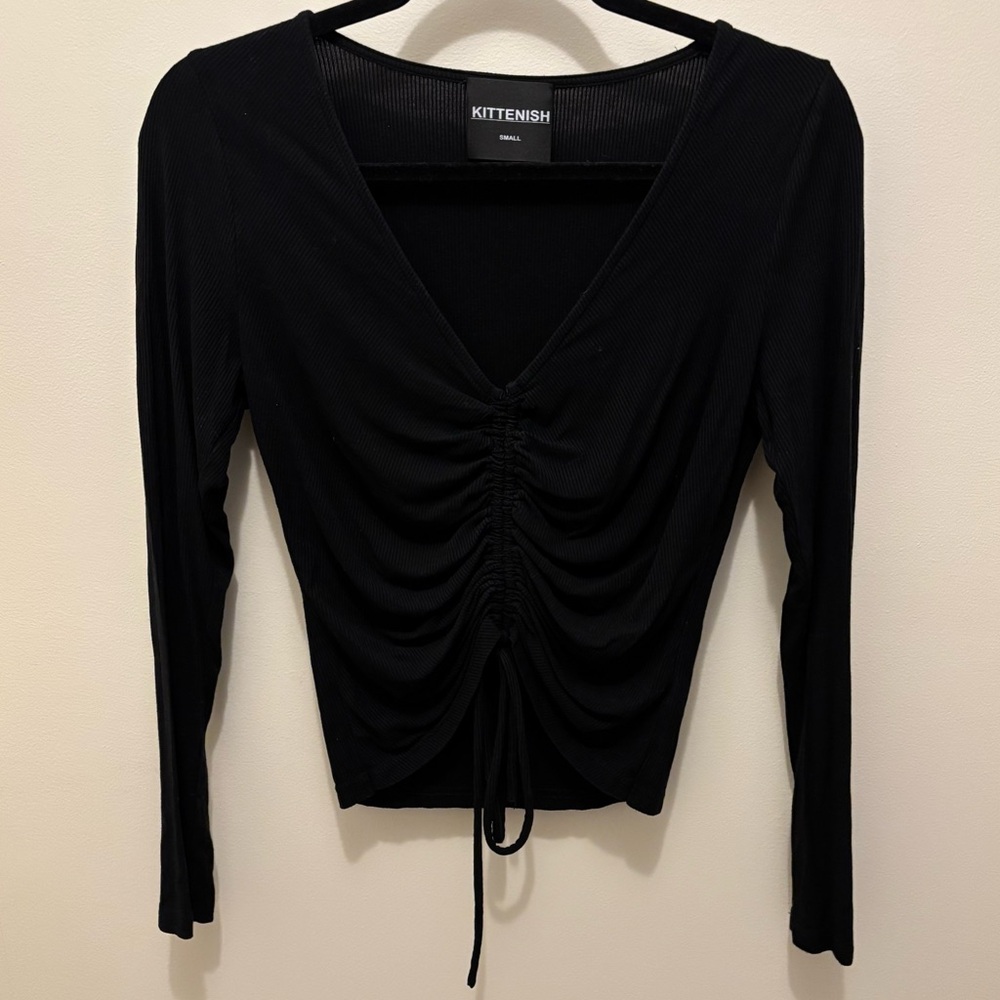 Kittenish Black Ruched Long Sleeve Top